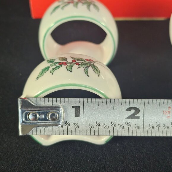 Set of 8  2 Boxes of 4 Christmastime Nikko Napkin Rings With Holly/Berry Design - Picture 9 of 10